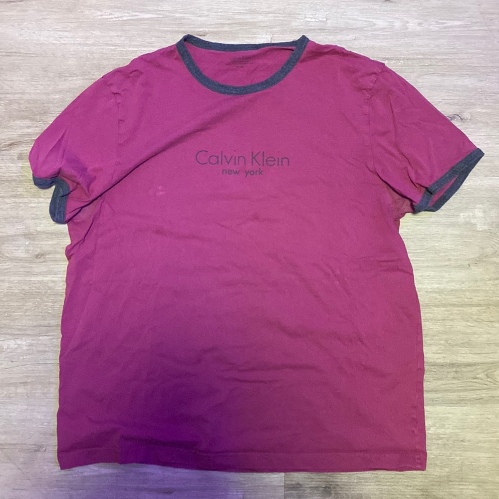 Calvin Klein T-shirt